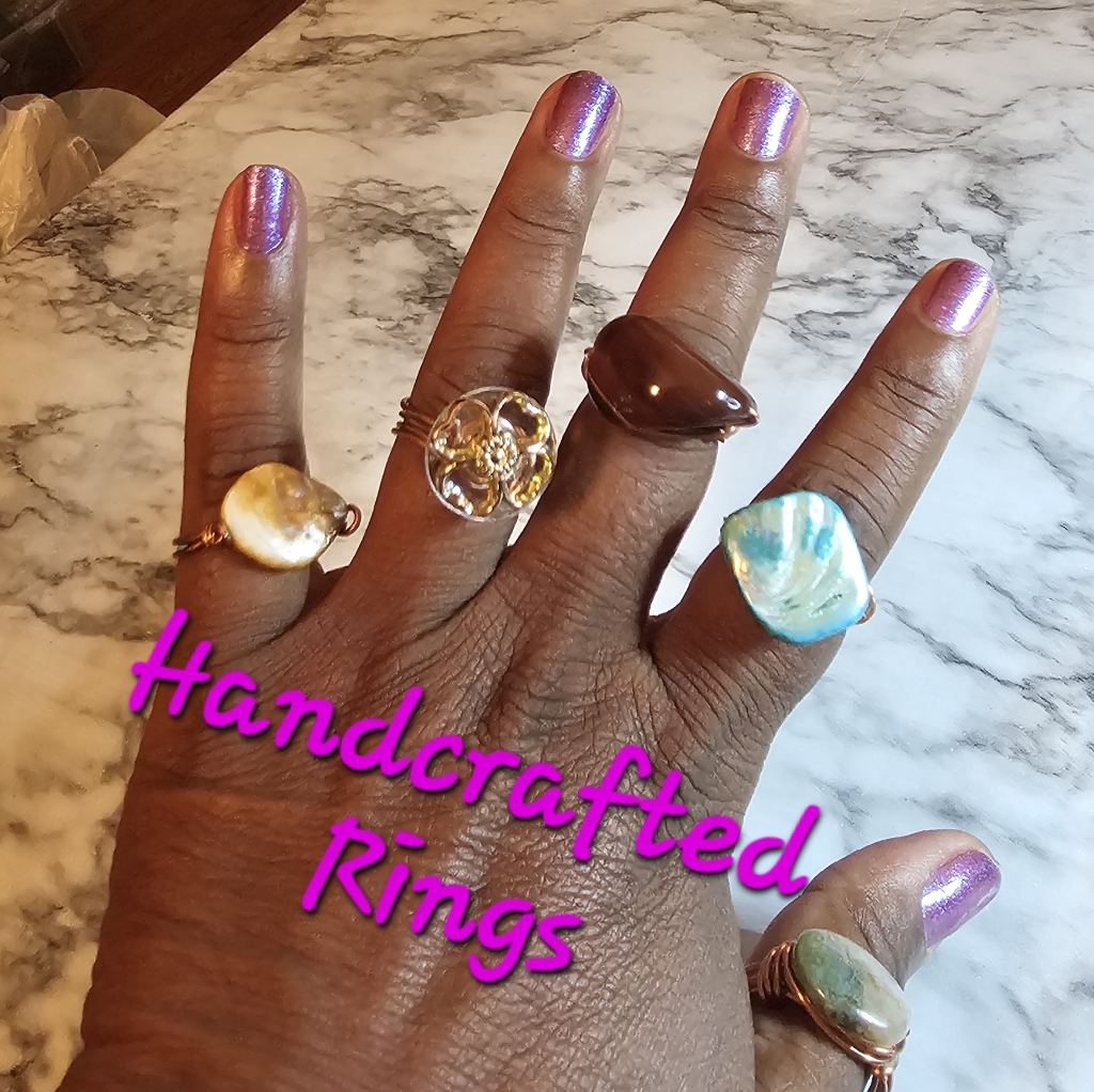 Handcrafted Multicolor Rings Set